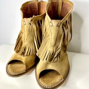 Musse and Cloud Galia Fringe Booties